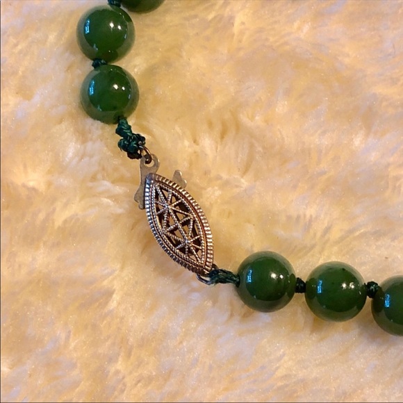 100% Jade Bead Necklace (vintage) - Picture 3 of 4